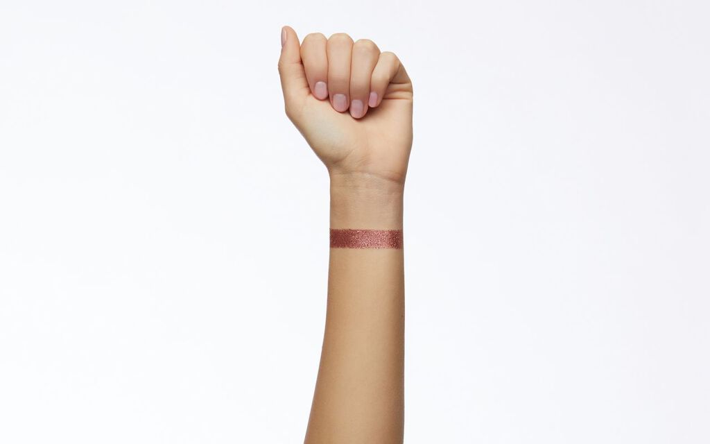 Fight Like a Woman Dual Chrome Eyeshadow - PUPA Milano image number 2