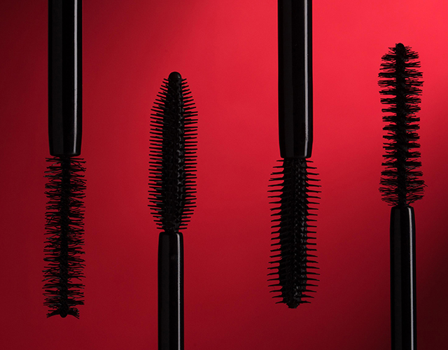 MAKEUP_EYES_MASCARA