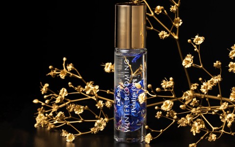 Winter Blooming Petalips Care - PUPA Milano